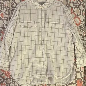 Everlane The Classic Cotton Flannel Shirt in White and Brown